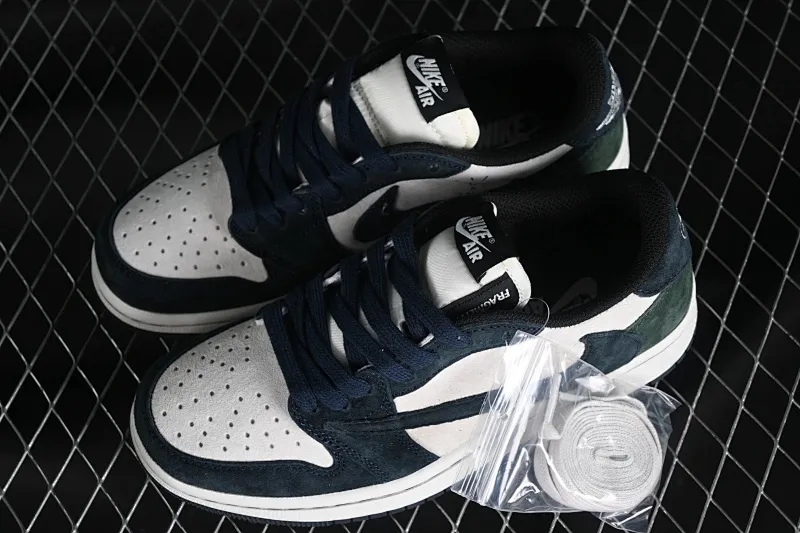 All Categories Air Jordan Jordan Series Basketball Shoes Air Jordan 1 Low Travis Scott x Air Jordan 1 Low OG AJ1 Joe 1 Reversed Overhook Joint Style Casual Sports Basketball Shoes DM7866-819